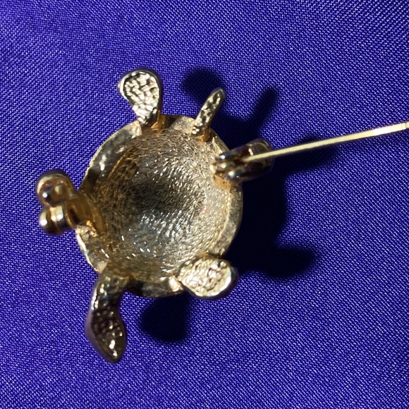 Vintage Turtle Gold-tone Blue/Green Enamel Body Rhinestones Broach with red eyes - Picture 4 of 6